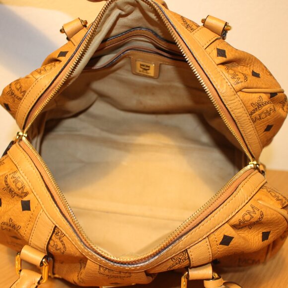 MCM Visetos Handle Bag - Picture 7 of 9